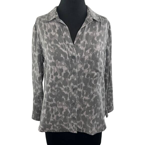 Cloth & Stone Gray Leopard Print Button-Down Long Sleeve Collared Shirt S Small - Picture 1 of 8